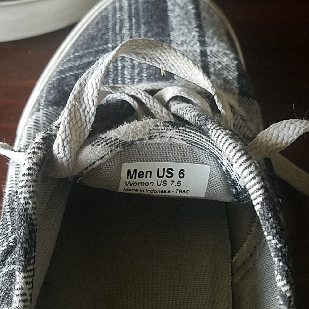 Vans - Picture 8 of 8